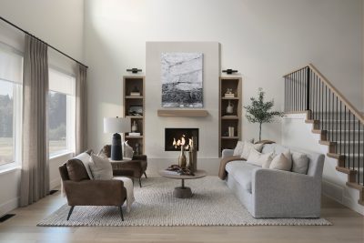 Alternative view of Maxwell 20" Round Light Brown Wood w/ Gold Metal Pedestal Side Table