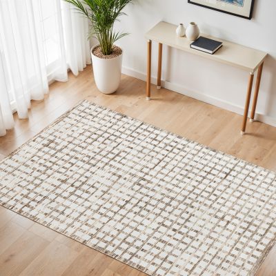 Alternative view of Aya